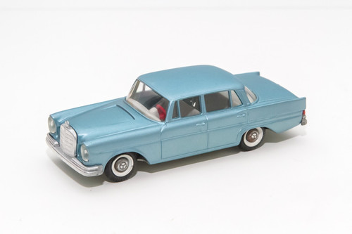 Tekno mercedes 220 - 220, dinky