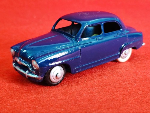 Dinky toys simca 9 - dinky,