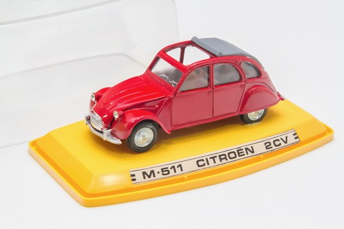 Pilen citroen 2cv - 511, dinky